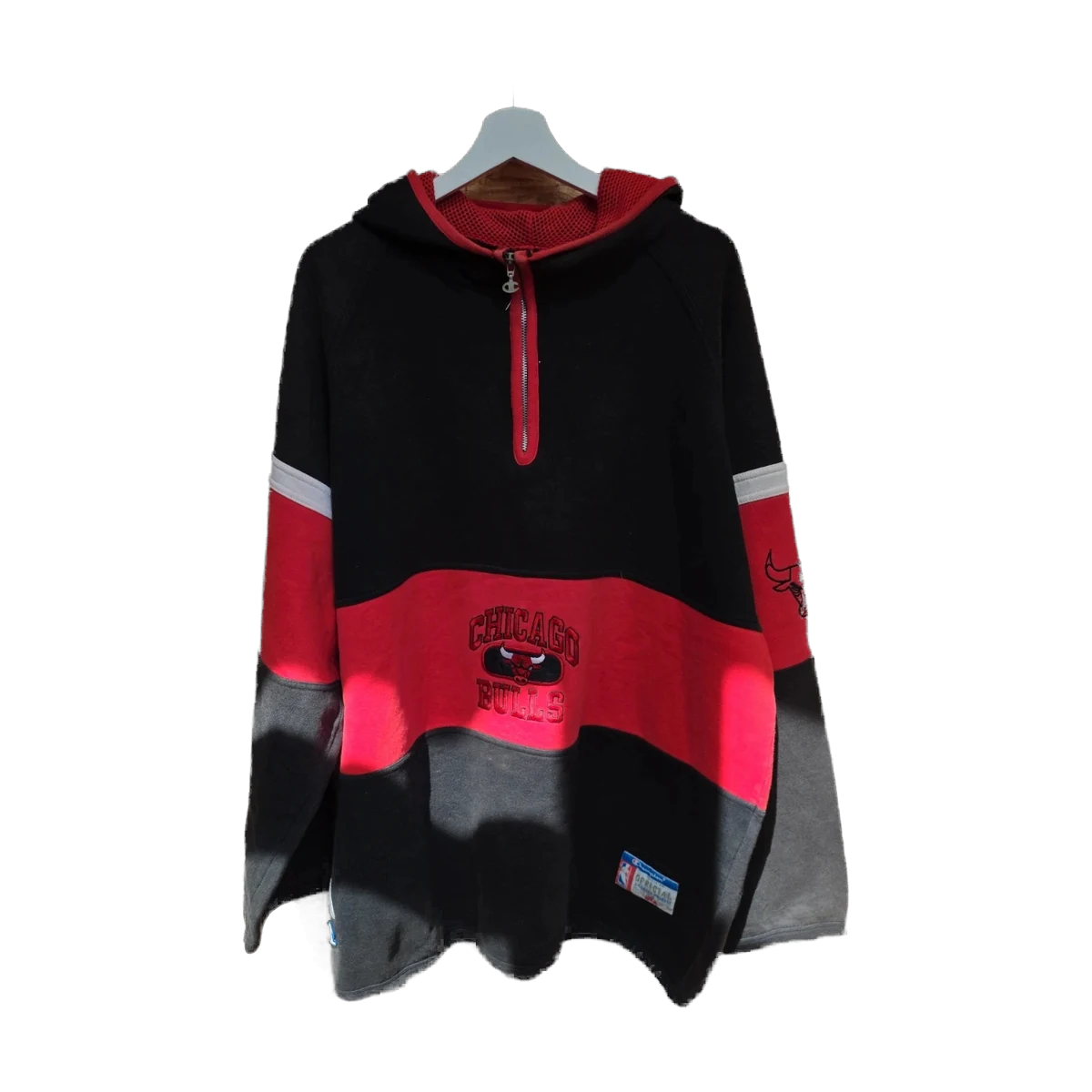 Champion Chicago Bulls NBA Hoodie Black Red Colour Block