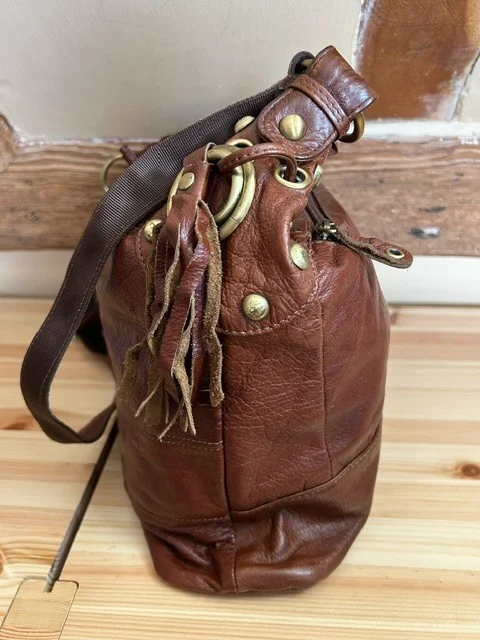 RUBY LONDON conker red brown soft rustic leather slouchy xb shoulder bag view 8