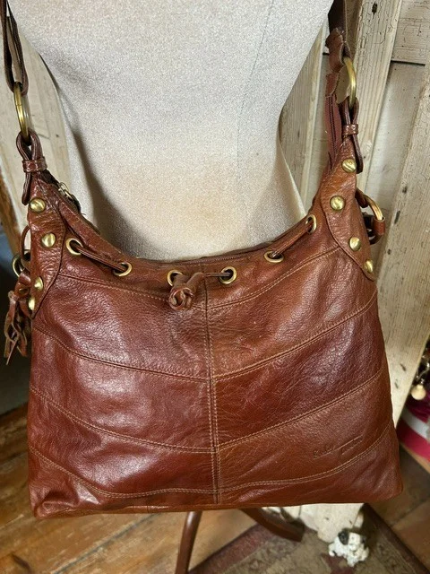 RUBY LONDON conker red brown soft rustic leather slouchy xb shoulder bag view 3