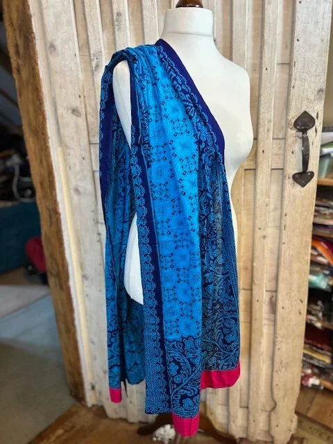 Vintage preowned turquoise blue pink batik print pure cotton pashmina scarf view 3