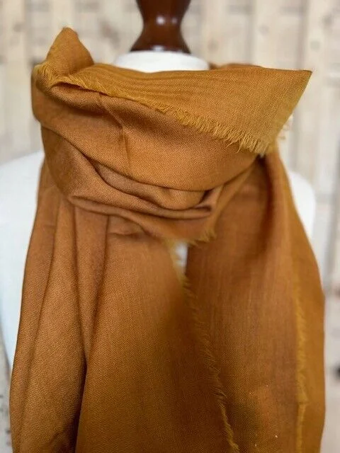 Gold 4 side fringe fine merino & cashmere pashmina by Pashmina Love. view 2