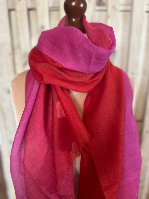 Magenta red ombre fine wool lightweight pashmina shawl by Pashmina Love