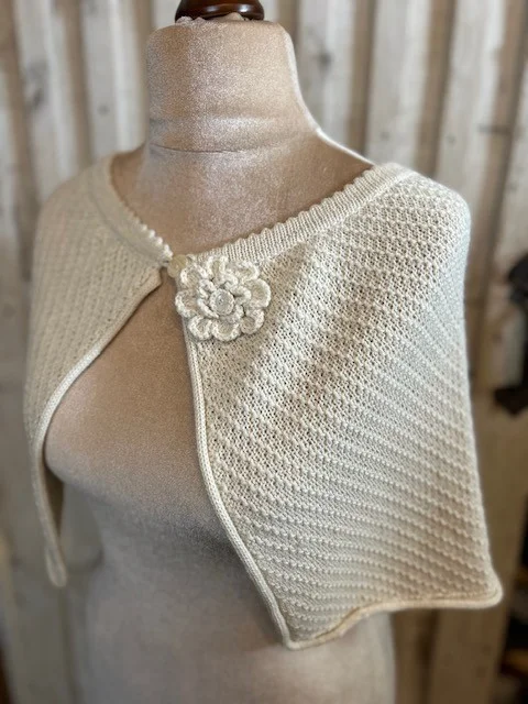 Luxury baby aplaca cream knit capelet view 3