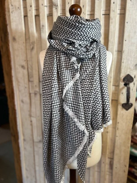 Charcoal small herringbone pattern cashmere wool & silk shawl by Pashmina Love view 2