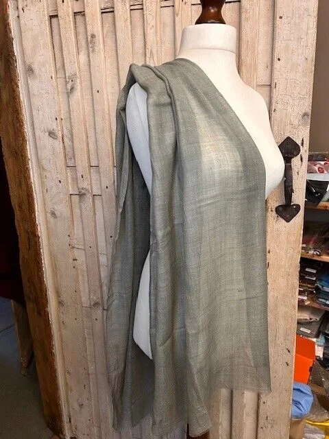 Superfine lightweight mid grey melange pure wool pashmina by Pashmina Love. view 3