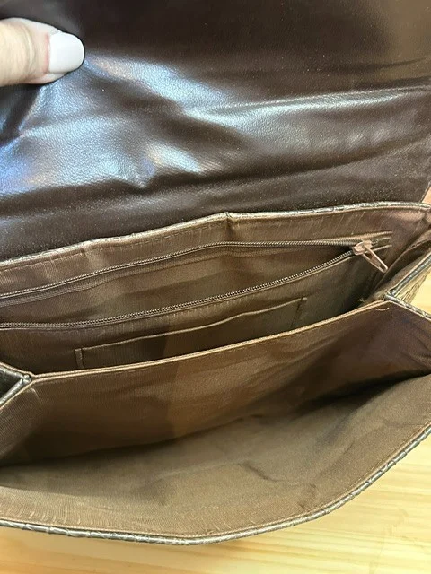 Beautiful vintage brown croc effect leather top handle handbag view 4