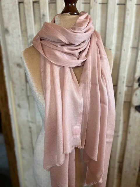 Slub pink lightweight wool & silk pashmina shawl by Pashmina Love