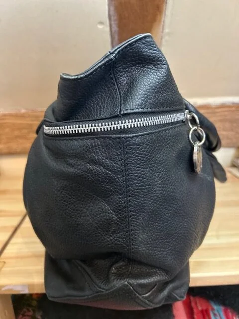 TABITHA large black leather tote shopper shoulder grab bag view 6