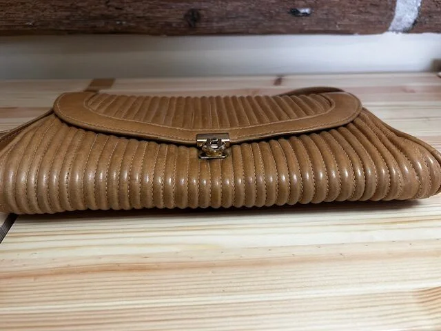 Sweet natural tan leather clutch evening occasion shoulder bag view 6