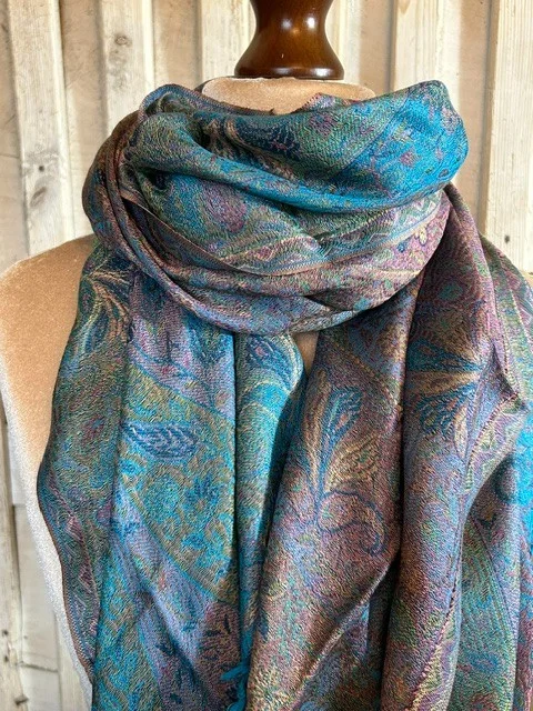 Rich turquoise paisley pure silk Jamawar pashmina shawl by Pashmina Love