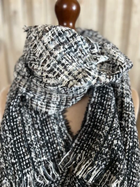 Beautifully soft black white ombre fleck loose knit tassel end scarf shawl