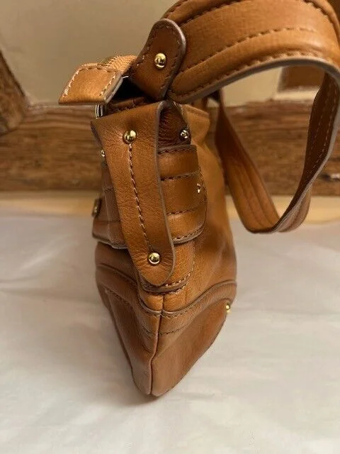 Ri2K chestnut quality leather east west shape shoulder bag view 6
