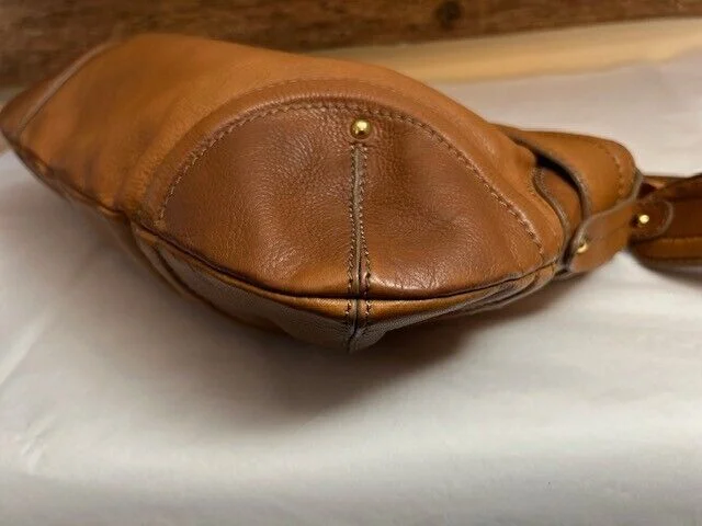 Ri2K chestnut quality leather east west shape shoulder bag view 8