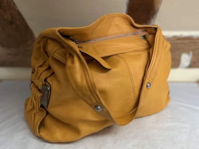 B MAKOWSKY mustard buttersoft premium leather slouchy shoulder bag view 4