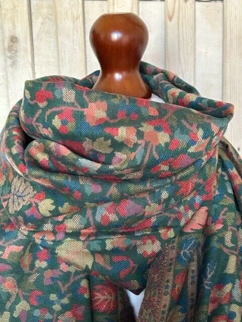 Supreme quality cashmere & wool traditional dark green Kani floral pashmina