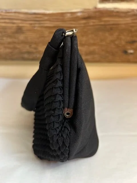 Sweet little vintage SALISBURYS black chiffon diamonte catch evening bag view 8