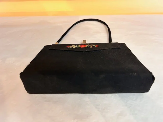 CLOTHFAIR true vintage black fabric floral embroidered occasion handbag view 5