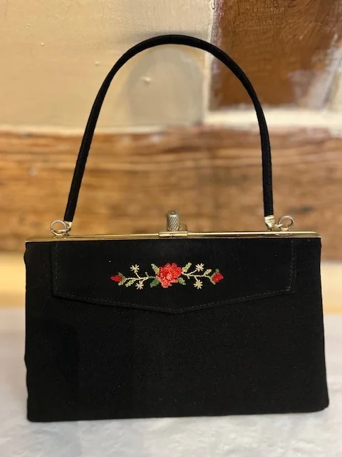 CLOTHFAIR true vintage black fabric floral embroidered occasion handbag view 2