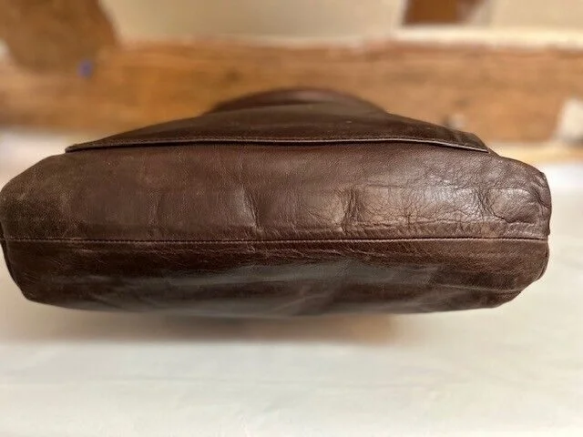 Jocasi aged conker brown two strap tote style shoulder bag view 6