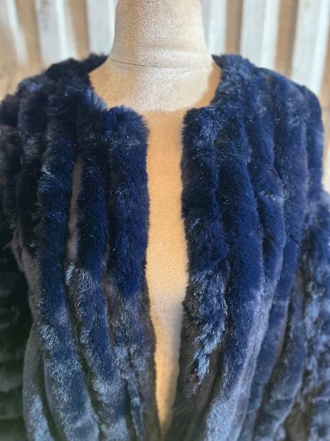 JAYLEY premium navy blue faux fur cape sleeve jacket OSFA view 2