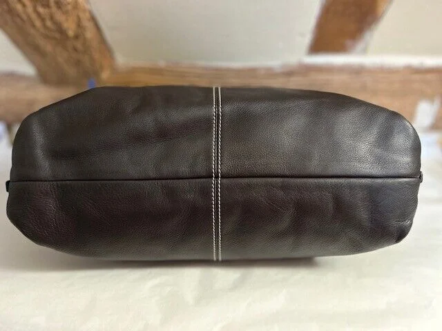 Large Dooney & Bourke dark brown premium leather slouch hobo shoulder bag view 7