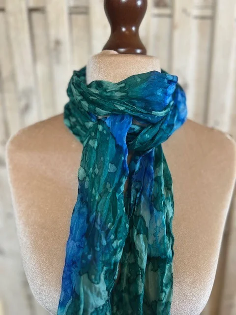 Blue & Green tie dye pure silk crinkle skinny muffler scarf view 3
