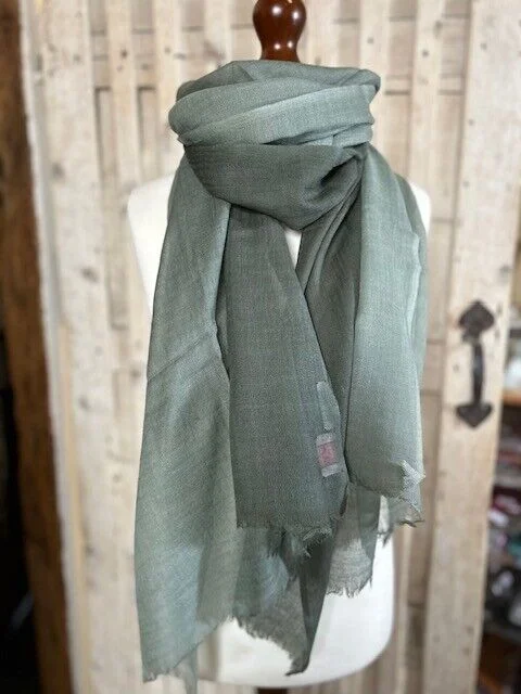 Superfine lightweight pewter grey ombre pure wool pashmina by Pashmina Love.