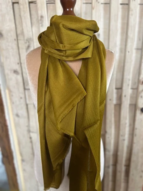 Antique Gold lightweight wool & silk pashmina shawl by Pashmina Love