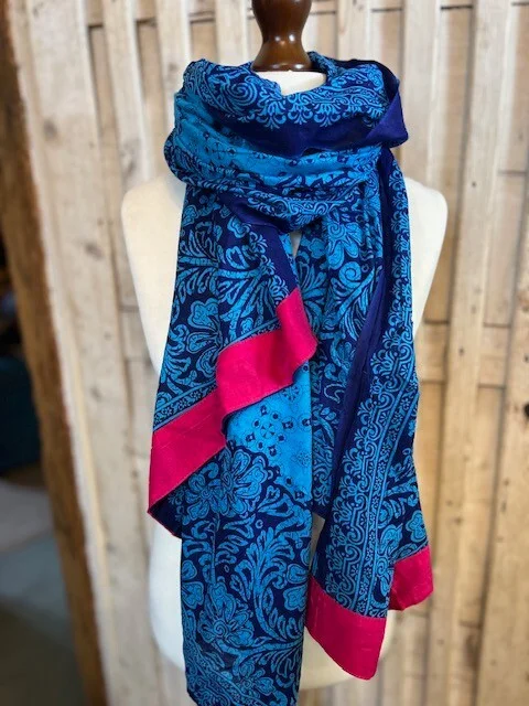 Vintage preowned turquoise blue pink batik print pure cotton pashmina scarf