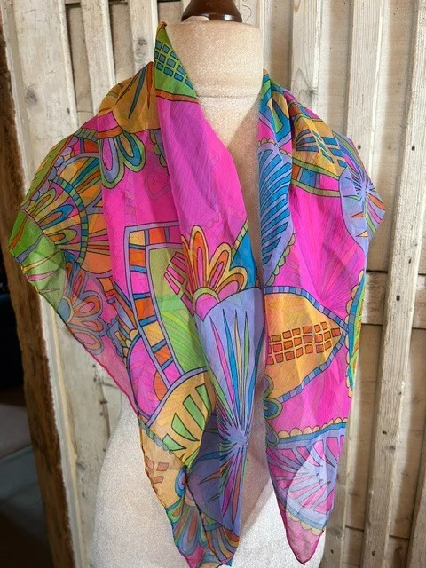 SALTERIO retro 60's vibe printed square scarf view 4