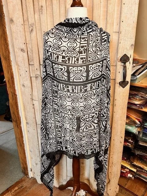 XL BIBA black & white logo print pashmina shawl sarong BNWT view 3