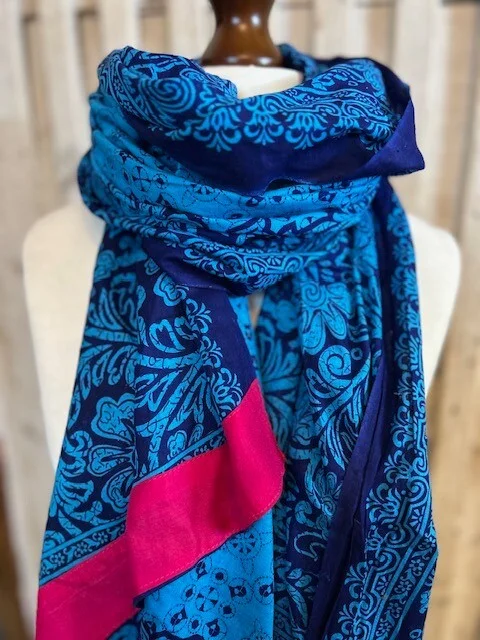 Vintage preowned turquoise blue pink batik print pure cotton pashmina scarf view 2