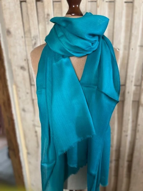 Teal lightweight wool & silk pashmina shawl by Pashmina Love