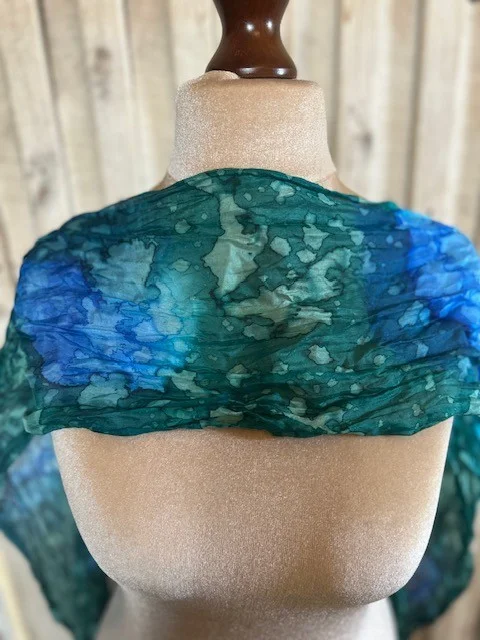 Blue & Green tie dye pure silk crinkle skinny muffler scarf view 5
