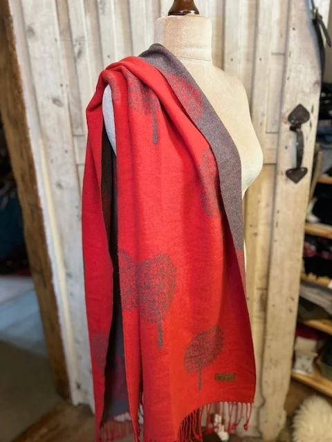 LUCKY red grey reversible tree pattern knit pashmina scarf shawl