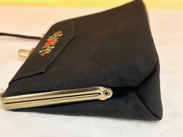 CLOTHFAIR true vintage black fabric floral embroidered occasion handbag view 4