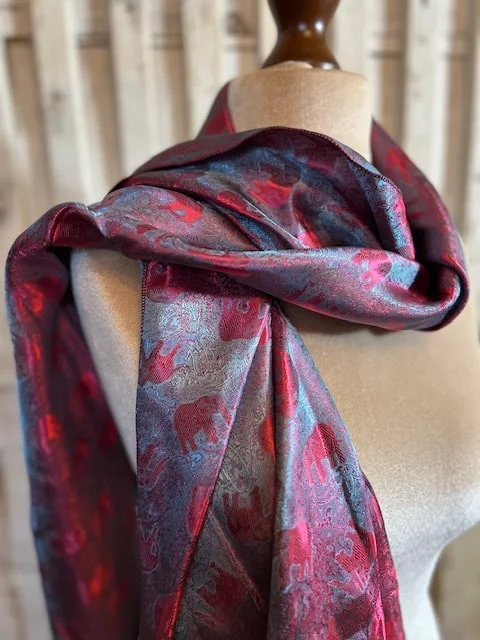 Luxury Thai Silk elephant pattern pink & blue reversible pashmina view 6