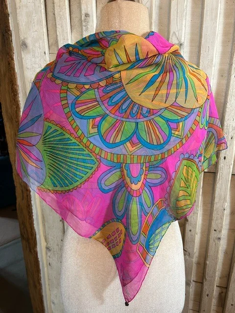 SALTERIO retro 60's vibe printed square scarf view 3