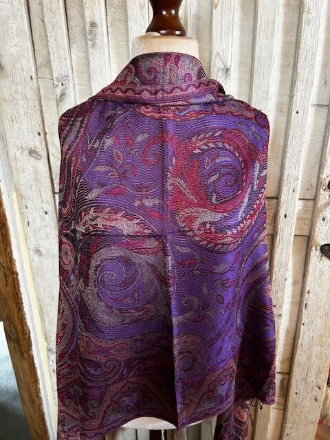 Purple paisley pure silk Jamawar pashmina shawl by Pashmina Love view 5