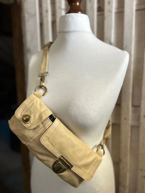 Really cute little MNG Mango cream buttery leather across body bag