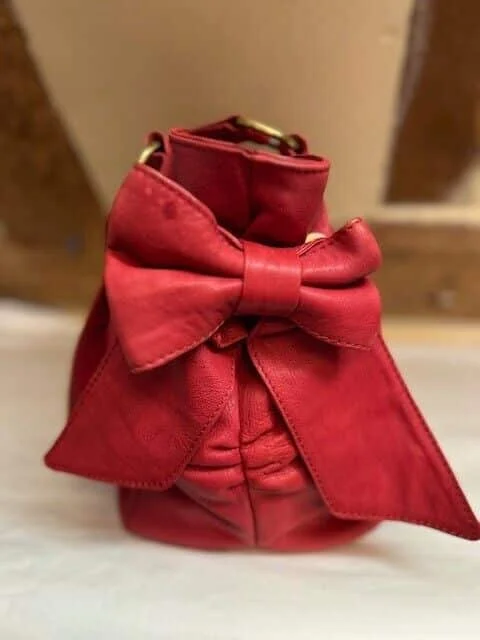 Suzy Smith bright pink quality leather bow detail two strap shoulder bag view 7