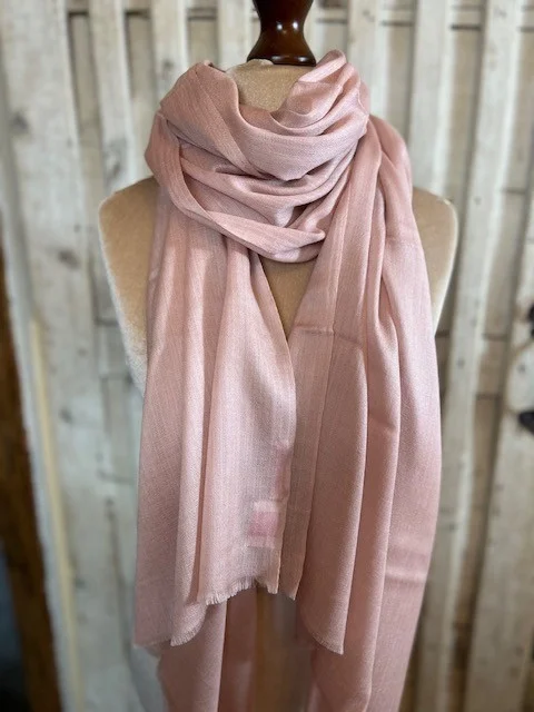 Slub pink lightweight wool & silk pashmina shawl by Pashmina Love view 2