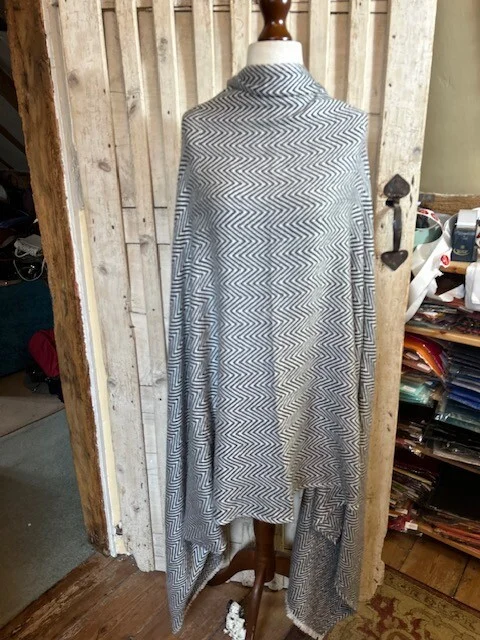 Charcoal cashmere wool & silk large pattern herringbone shawl by Pashmina Love view 4