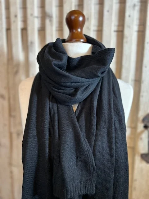 Luxury black plain knit cashmere wool & silk pashmina by Pashmina Love view 2