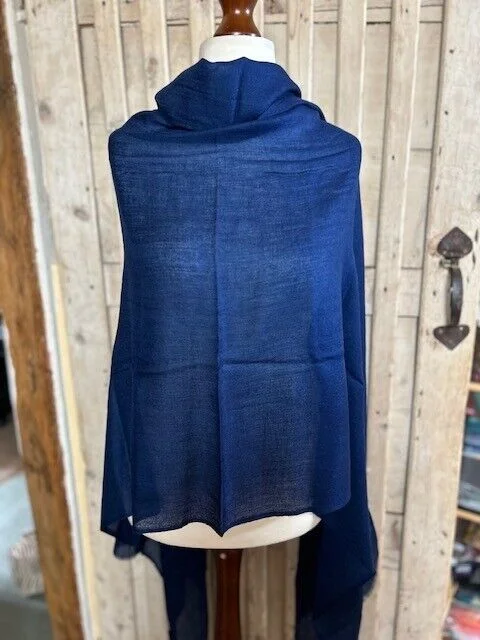Superior pure pashmina navy blue fine quality lightweight shawl by Pashmina Love