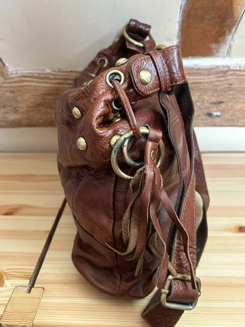 RUBY LONDON conker red brown soft rustic leather slouchy xb shoulder bag view 5