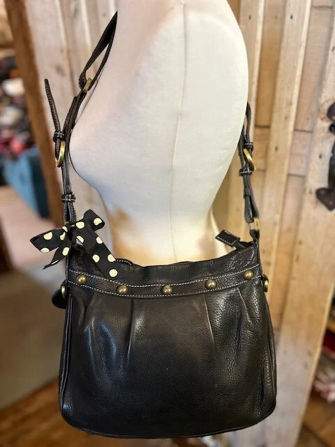 BLONDIE MANIA black premium soft grained leather slouch hobo saddle shoulder bag view 4