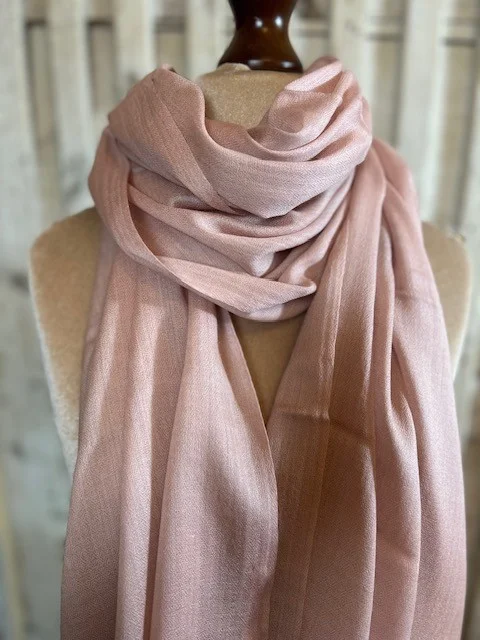 Slub pink lightweight wool & silk pashmina shawl by Pashmina Love view 3