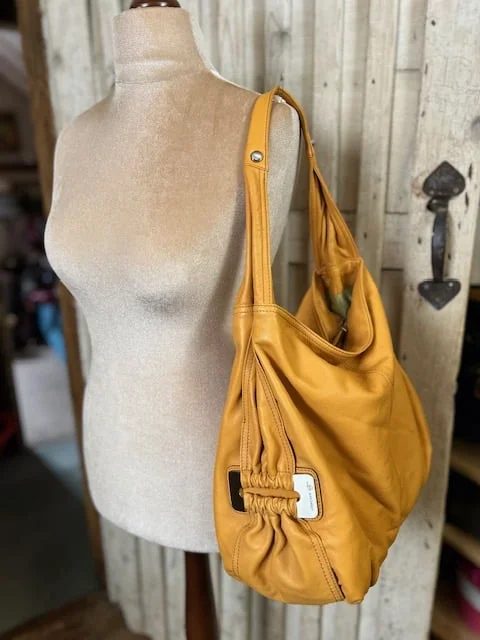 B MAKOWSKY mustard buttersoft premium leather slouchy shoulder bag view 2