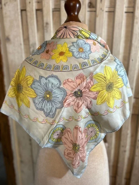 Designers @ OASIS brand new pure silk printed square scarf view 3